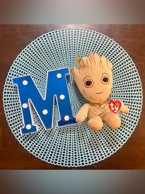 Ty  Beanie Baby 6" GROOT Marvel Guardians of the Galaxy Plush With Tags